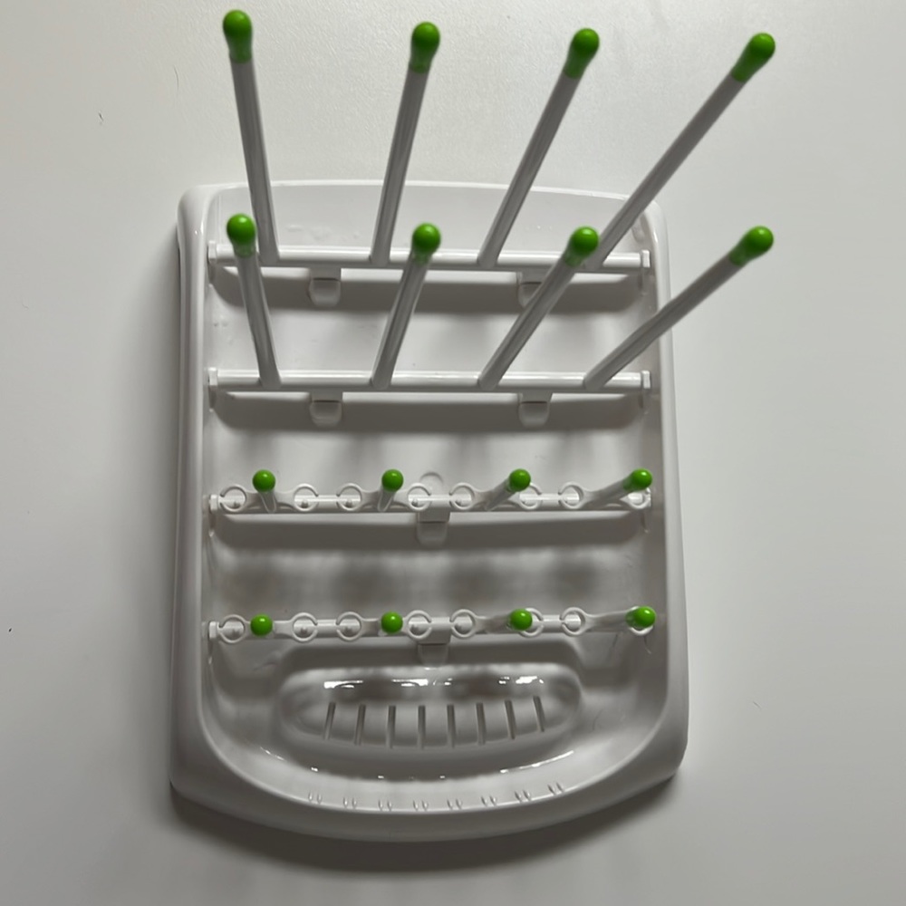 Munchkin Bottle Drying Rack - Picture 2 of 4